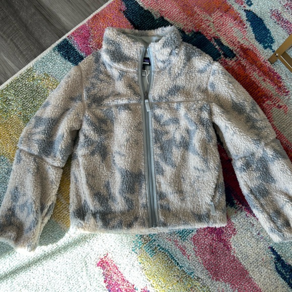 NWT Patagonia Lunar Dusk Jacket in Winter Bark Sleet Green
